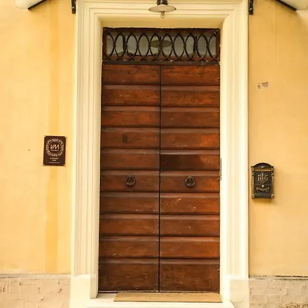 Messori Bed & Breakfast 4*