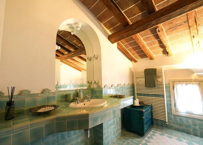 Bed & Breakfast Messori 4*