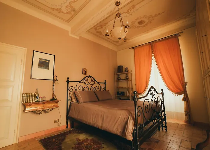 Bed & Breakfast Messori 4*